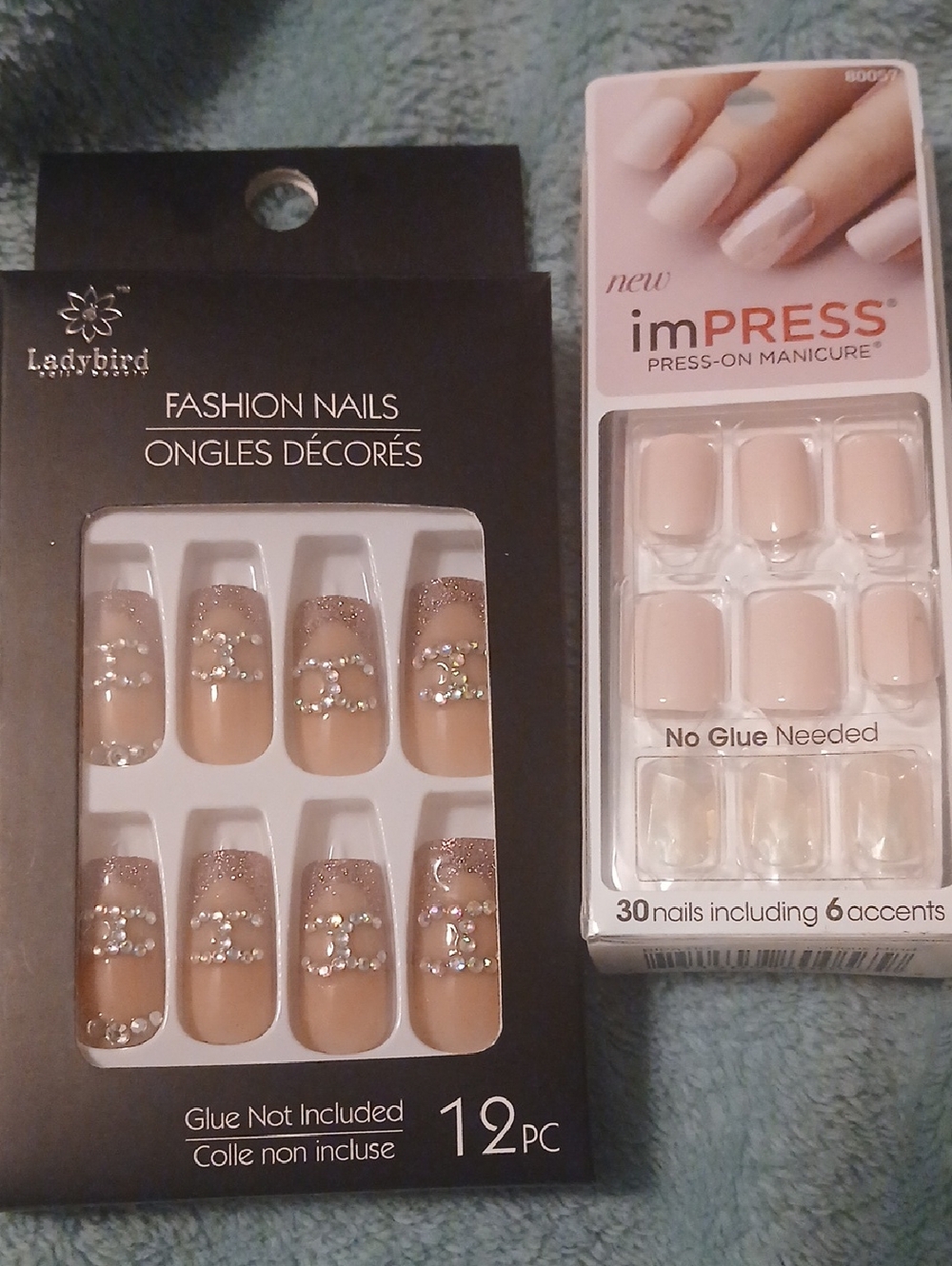 Press-On Nails with Iridescent Rhinestones (2sets) - Picture 7 of 7